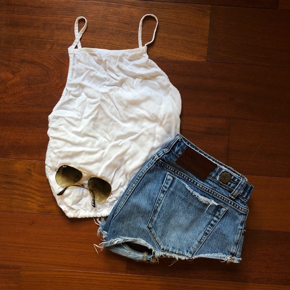 Brandy Melville Laguna Tank